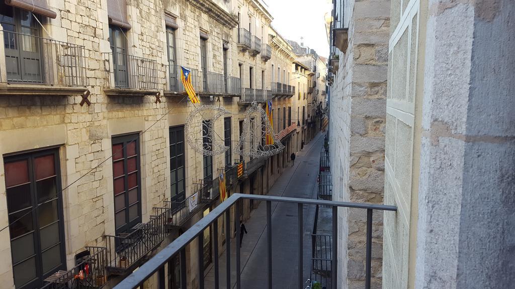 Sleepin Girona Apartment Bagian luar foto